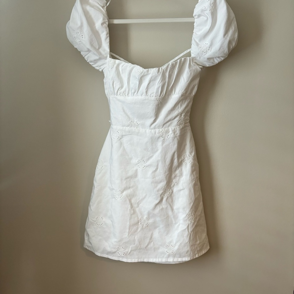 Zara white eyelet short sundress SIZE: SMALL
